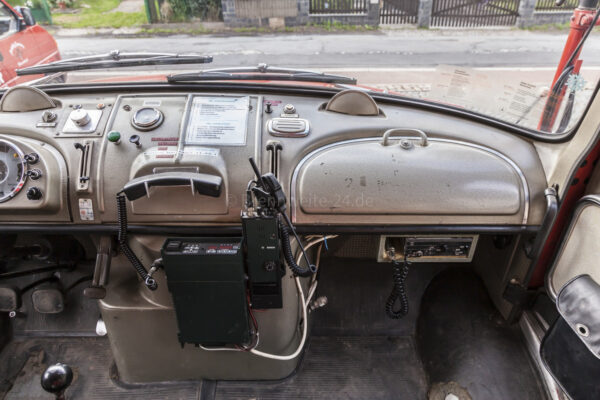 Tanklöschfahrzeug TLF 16 Mercedes Benz 1113