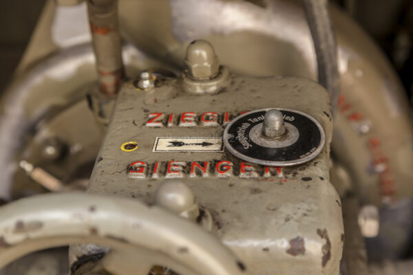 Tanklöschfahrzeug TLF 16 Mercedes Benz 1113