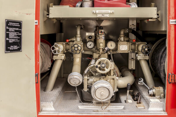 Tanklöschfahrzeug TLF 16 Mercedes Benz 1113