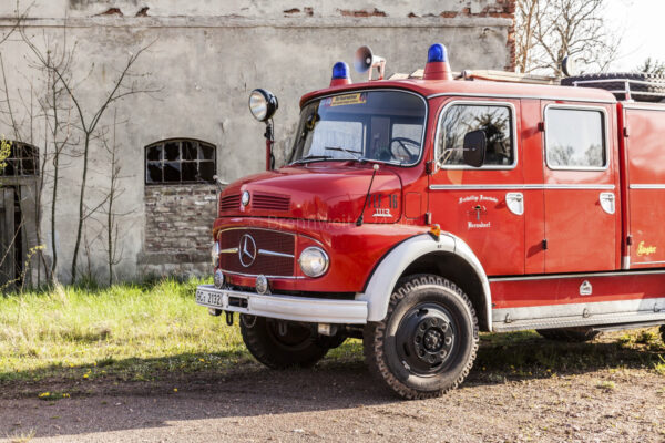 Tanklöschfahrzeug TLF 16 Mercedes Benz 1113