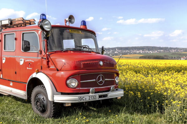 Tanklöschfahrzeug TLF 16 Mercedes Benz 1113
